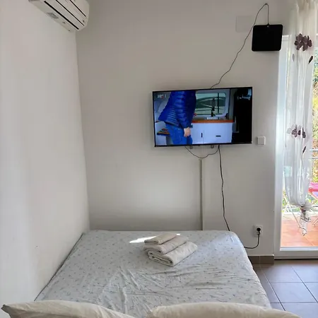 Nemira Ix 12 Vacations Омиш